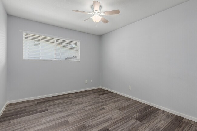 Building Photo - Villas on 4th Tempe