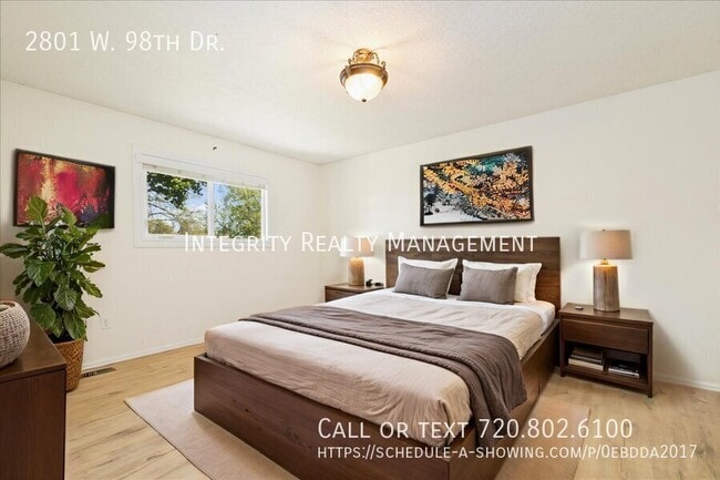 Building Photo - 2801 W 98th Dr