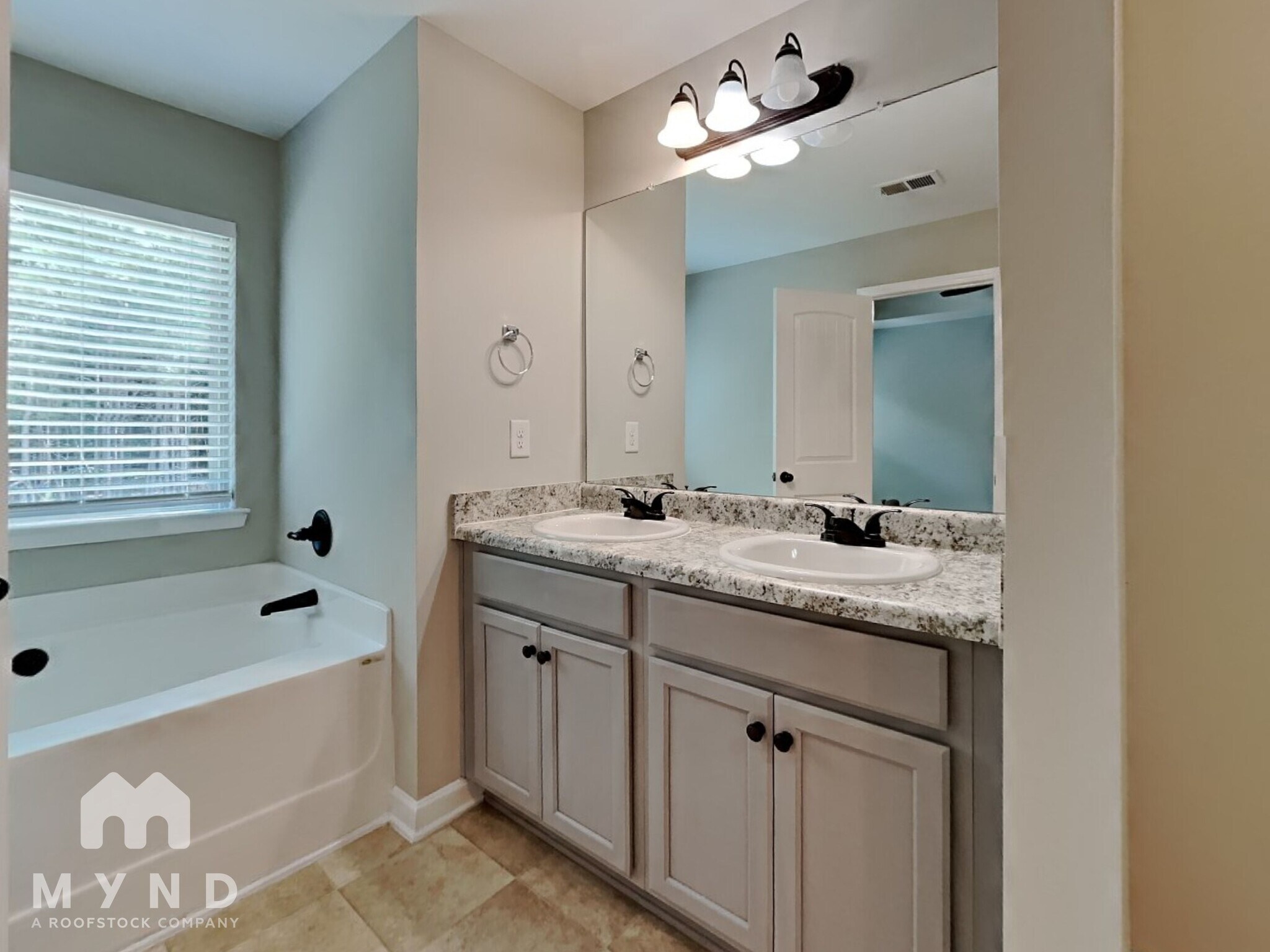 Building Photo - 3465 Shoal Oak Ct