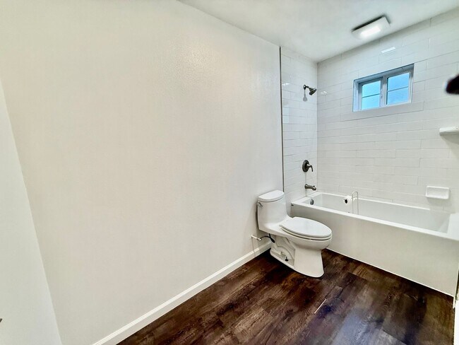 Building Photo - Unique Horse property with 2 units