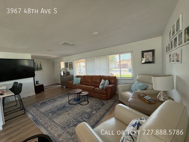 Building Photo - 3967 48th Ave S