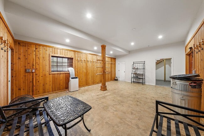 Building Photo - 14339 Collecting Canal Rd