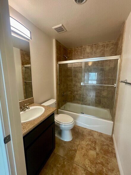 Building Photo - 5842 Harold Way