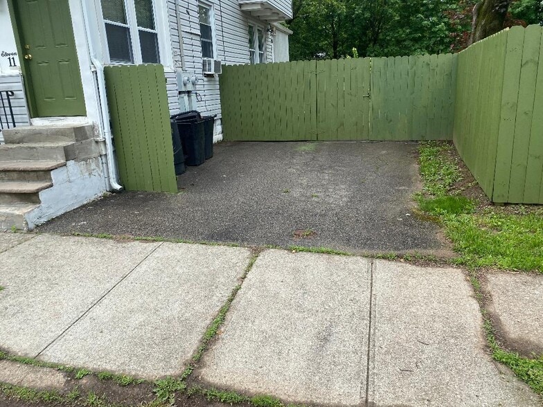 Parking Area - 11 Walnut St