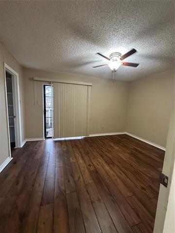 Building Photo - 3936 Brandon Park Dr