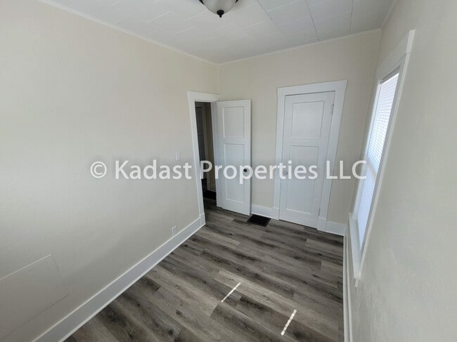 Back Bedroom - 1271 Prairie Ave