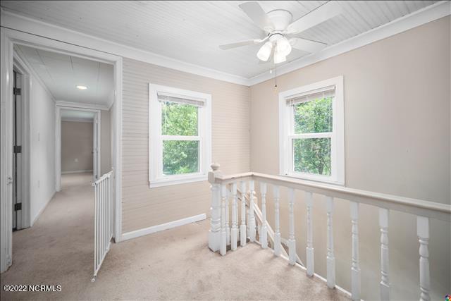 Building Photo - 203 S Elm St