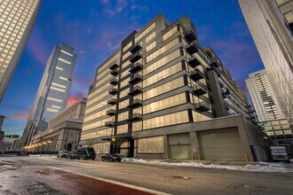 Building Photo - 130 S Canal St