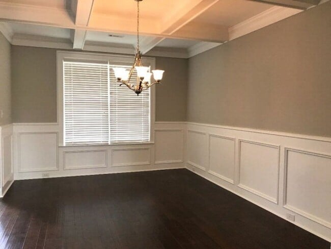 Building Photo - 327 Bella Rose Dr