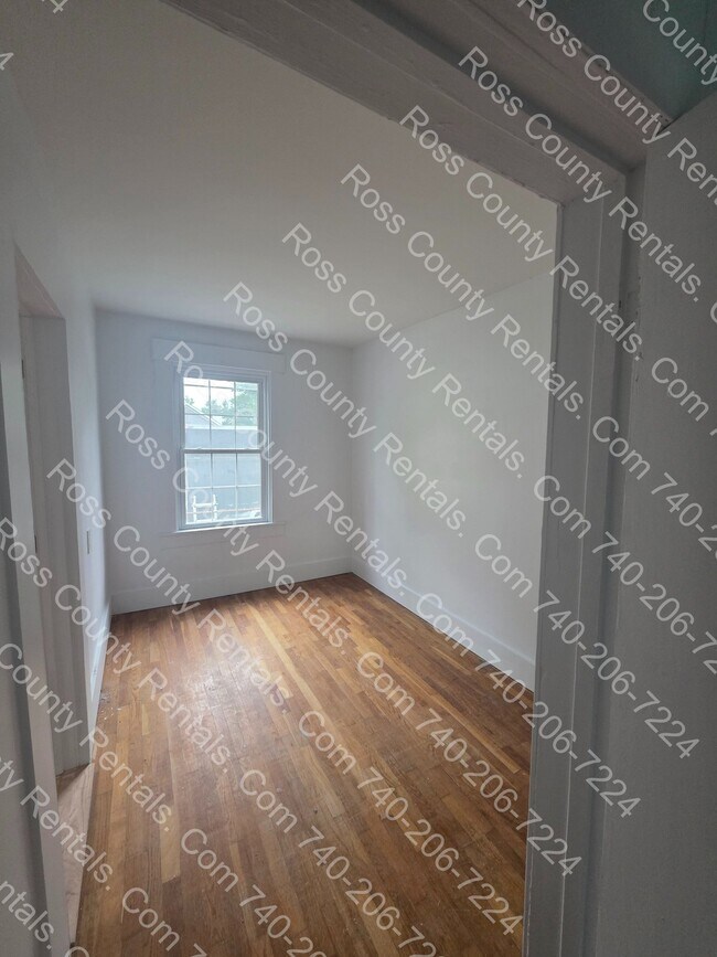 Building Photo - 11547 US-50