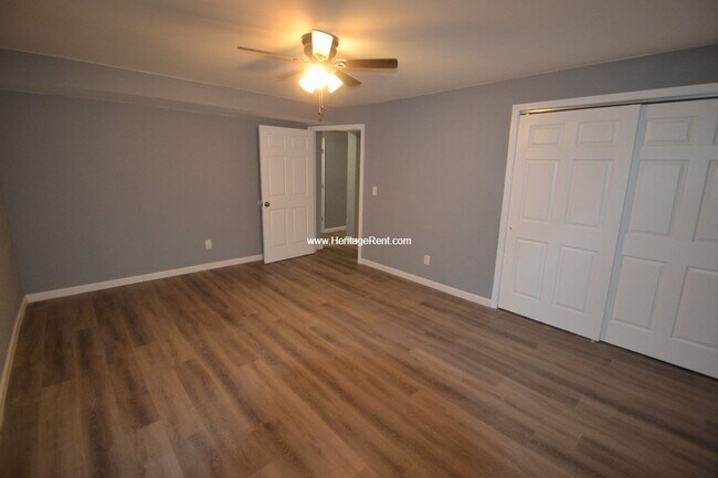 Building Photo - 6330 Montgomery Rd