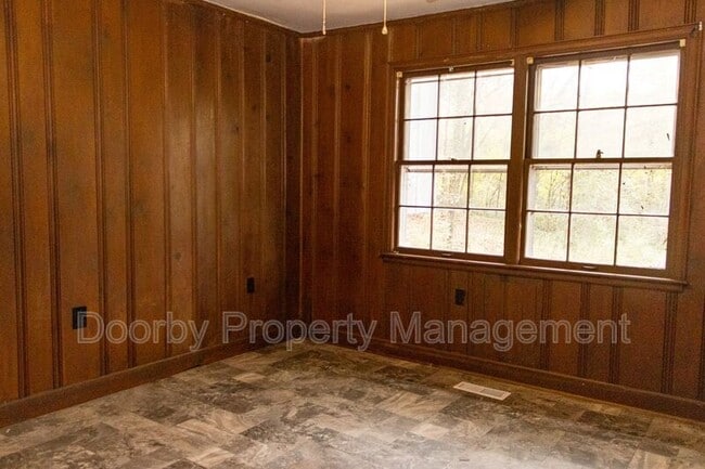 Building Photo - 3304 Harrison Pike