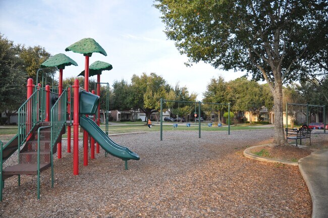 Building Photo - 5510 W Terrace Gable Cir