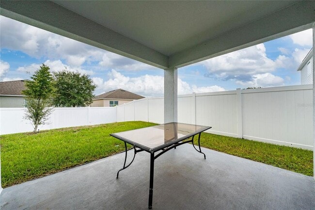 Building Photo - 557 Pawnee Ct