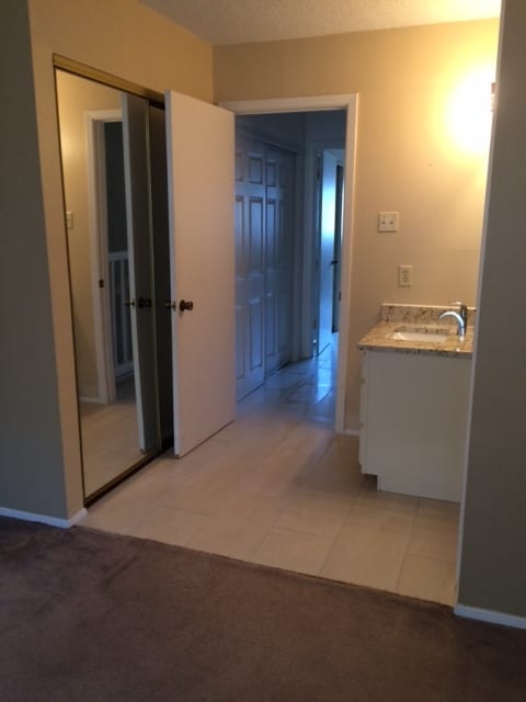 Building Photo - 1915 Crossgate Park