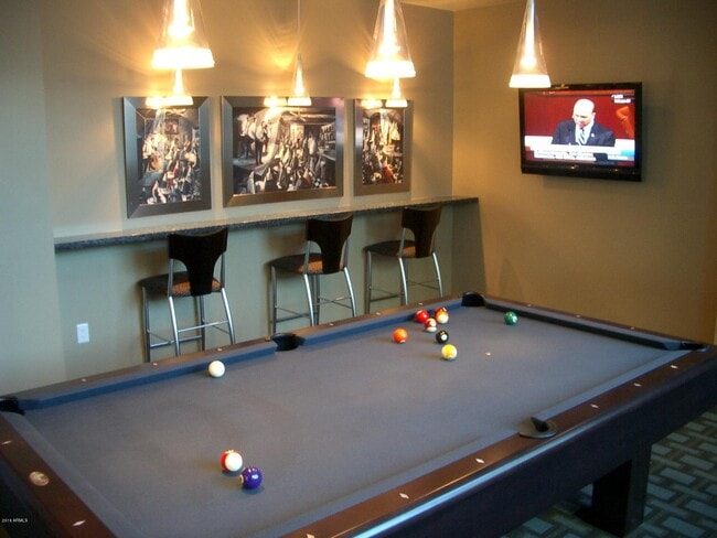 Building Photo - 140 E Rio Salado Pkwy