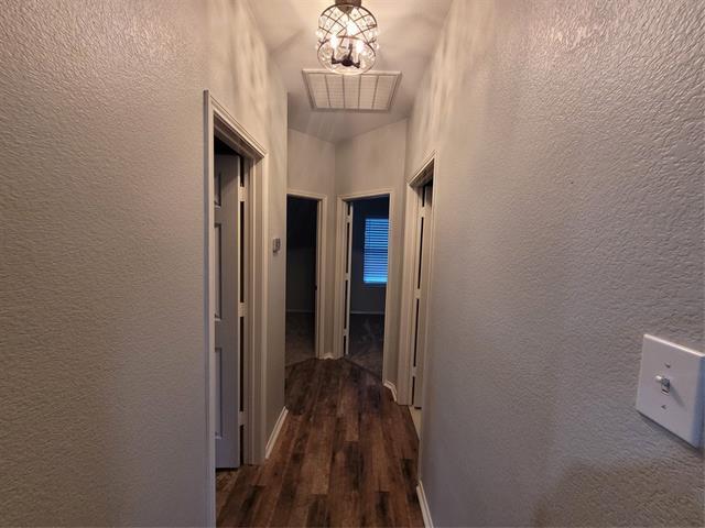 Building Photo - 9800 Meadow Rue Dr