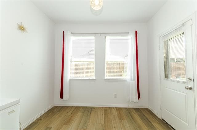 Building Photo - 1222 Sequoia Ln