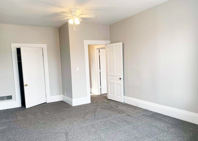 Building Photo - 3207 Jefferson Ave