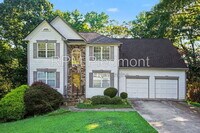 Building Photo - 550 Claudel Ct SW