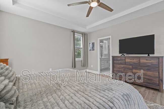Building Photo - 124 Rocking Horse Ln