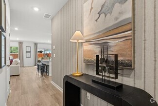 Building Photo - 410 Red Dragon Dr