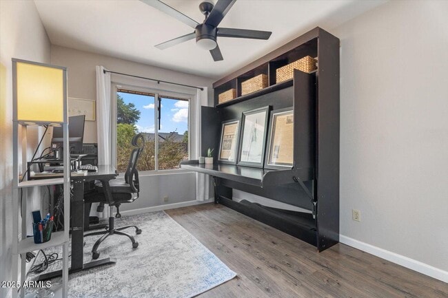 Building Photo - 2116 W Garden Dr