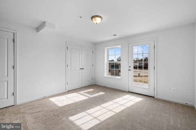 Building Photo - 444 Carrolton Ave