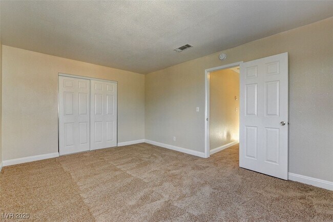 Building Photo - 9540 Sunken Reef Cir