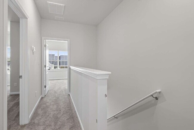 Building Photo - 107 Flowering Maple Wy