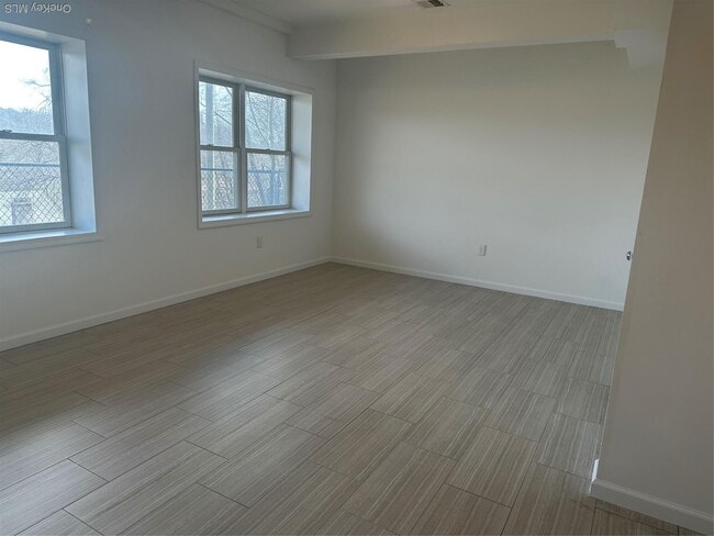 Building Photo - 62 Gibson Pl