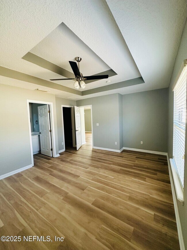 Building Photo - 4070 Pebble Brooke Circle South