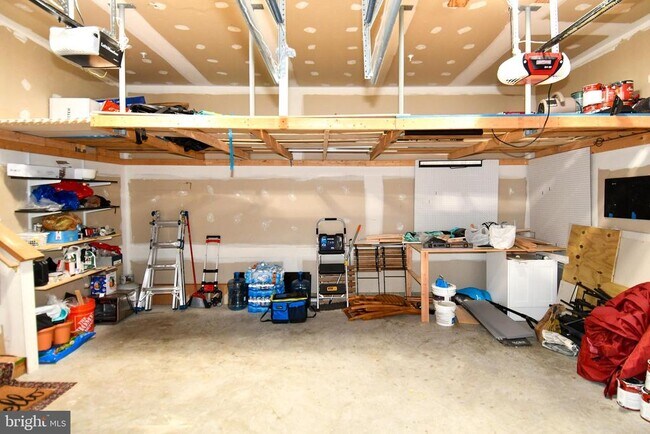 Building Photo - 10001 Orland Stone Dr