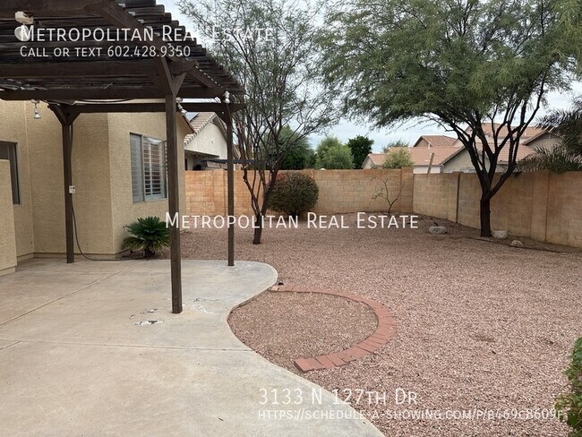 Building Photo - 3133 N 127th Dr