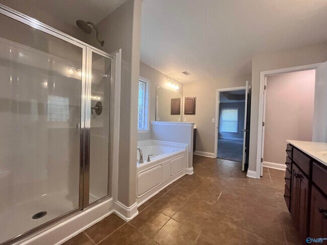 Building Photo - 2604 Ashtynn Pl SW