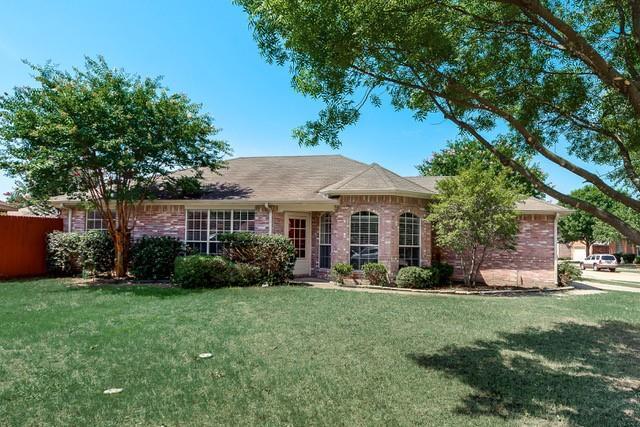 Primary Photo - 2323 Brookview Dr