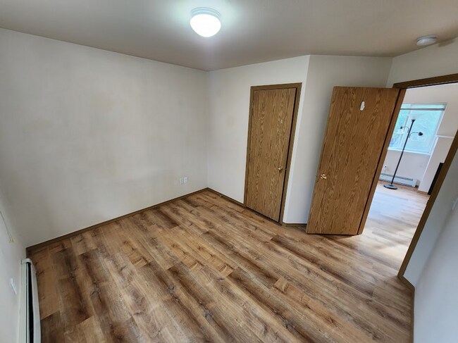 Building Photo - ZL75t890