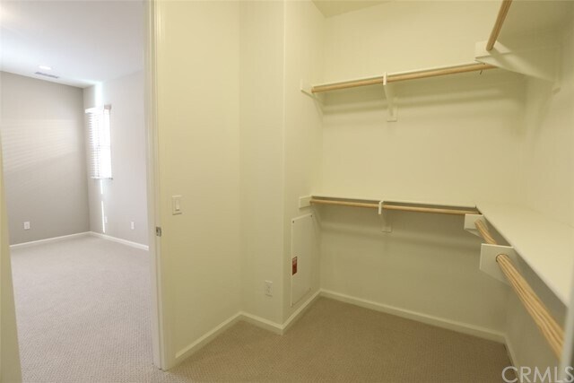 Building Photo - 112 Firefly