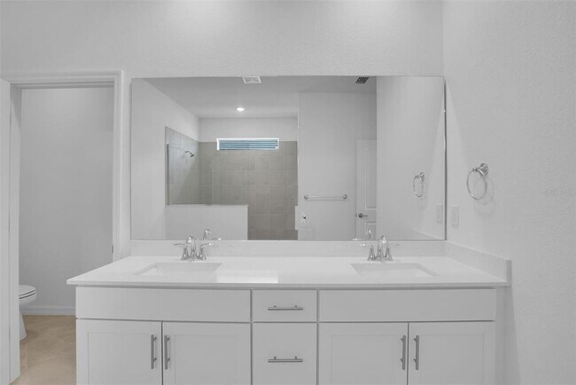 Building Photo - 19100 Moscato Ct