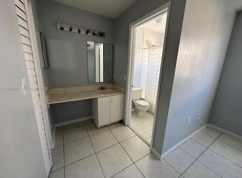 Building Photo - 14909 SW 80th St