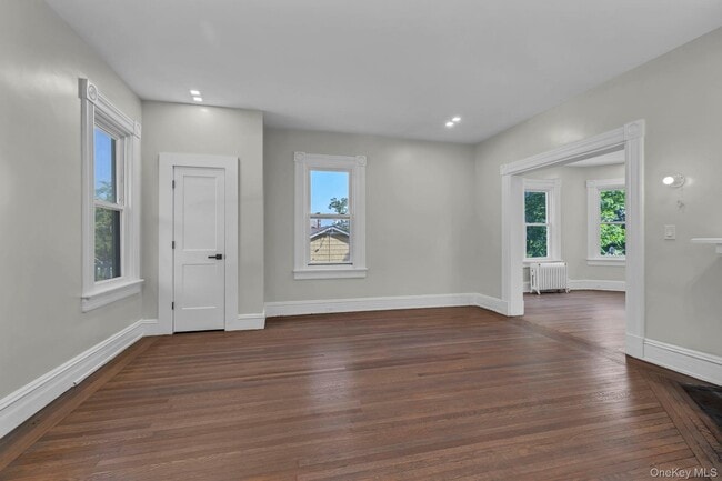 Building Photo - 2819 NY-207