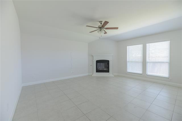 Building Photo - 1113 Parker Dr