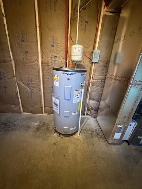 Building Photo - 50 N Conifer Dr