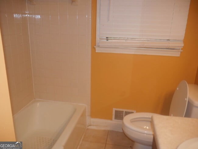 Building Photo - 6451 Edenfield Dr