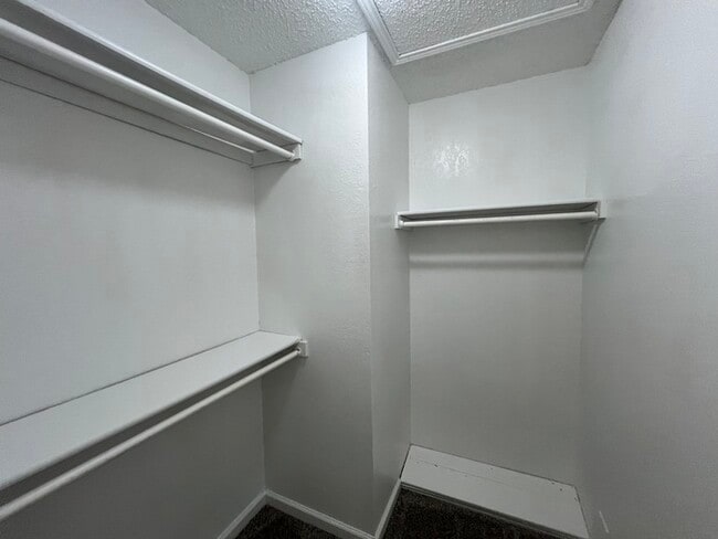 Building Photo - Remodeled townhome! 2 story with loft & 2 car garage with yard! Beautifully Remodeled Townhome – ...