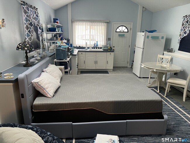 Building Photo - 43 Juggernaut Rd