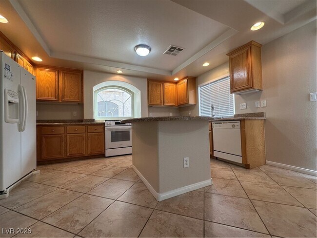 Building Photo - 6567 W Musette Ave