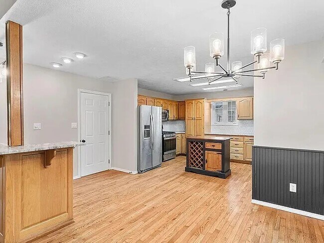 Building Photo - Your Dream Home Just Hit the Market – Don’t Miss Out!