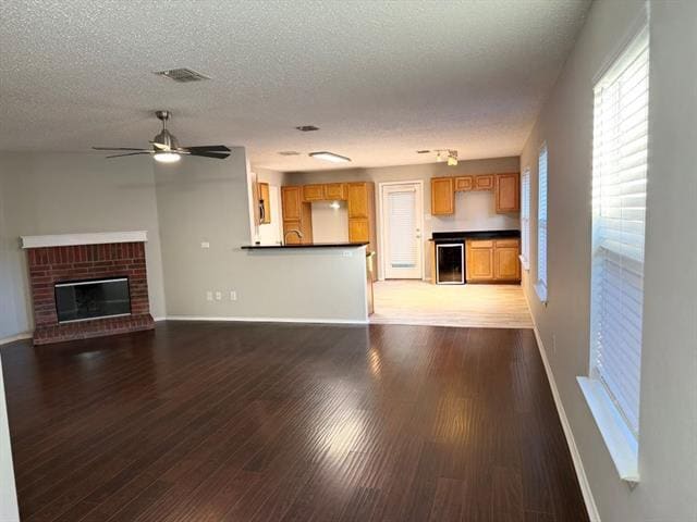 Building Photo - 8201 Canoe Ridge Ln