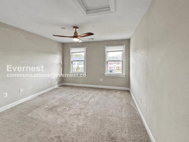 Building Photo - 10401 Bristol Ct